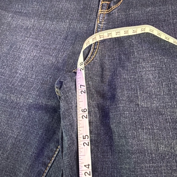 Seven Women's Blue Jeans - Picture 4 of 5